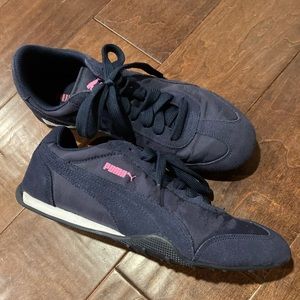 Puma Women’s Low Rider Vintage Sneakers